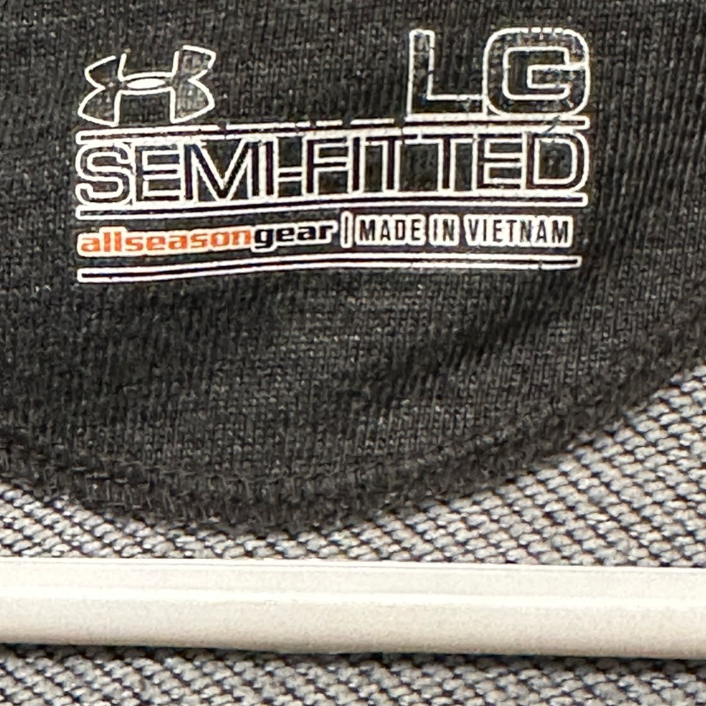 Under Armour Women's Dark Gray Cornell Sweatshirt - Picture 4 of 8